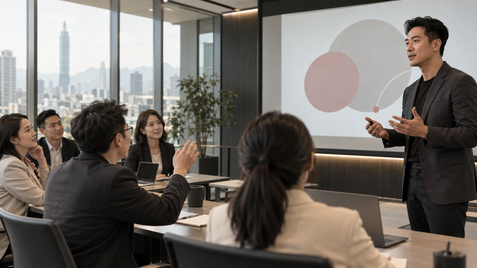 企業教育訓練現場