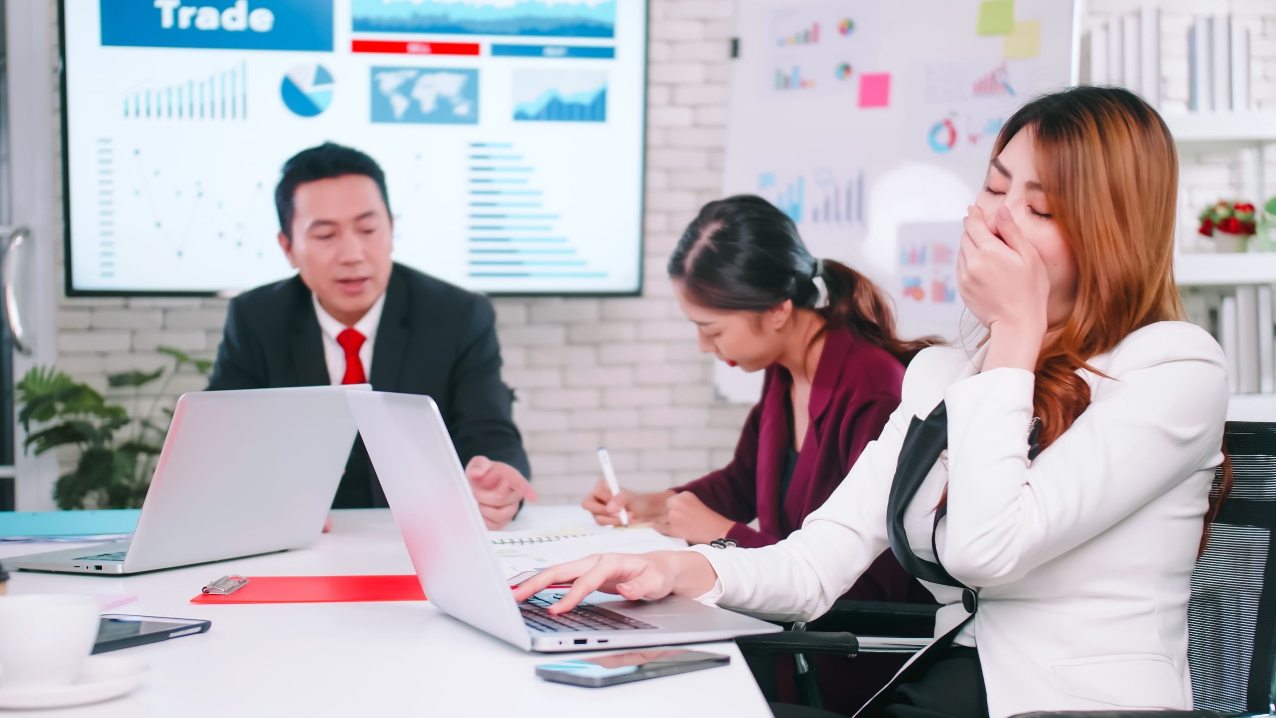 當「開會」變成一種逃避責任的企業經營儀式，那公司離衰敗也就不遠了