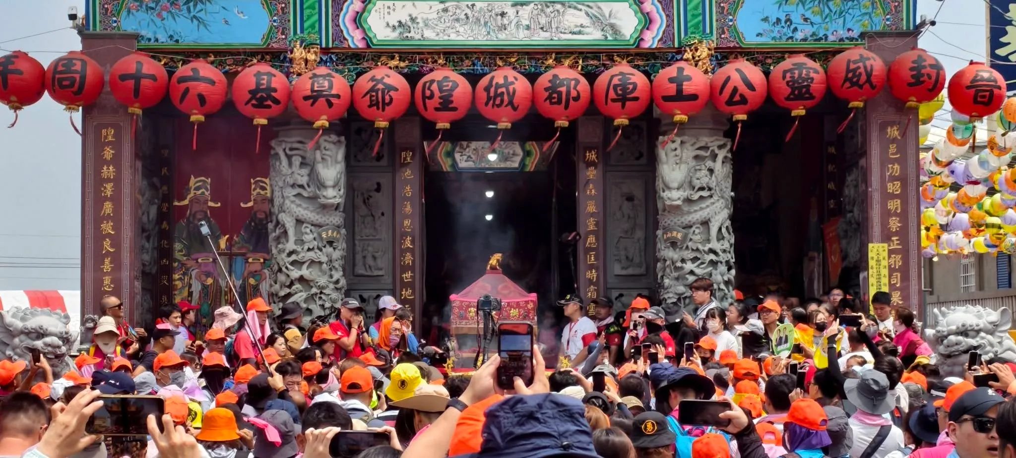 信仰、故事與流量的奇蹟交會：白沙屯媽祖進香，行銷人必懂的台灣最大的宗教活動戰國策集團