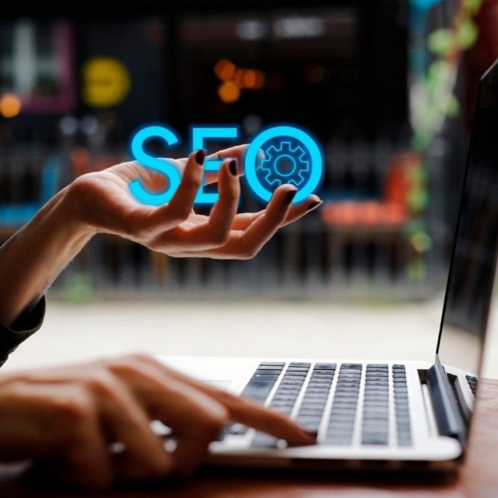 企業必學！2025年 4 大SEO趨勢：AI SEO、AEO、GEO、LLMO 全面解析戰國策集團