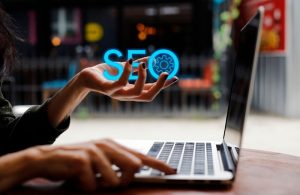 企業必學！2025年 4 大SEO趨勢：AI SEO、AEO、GEO、LLMO 全面解析戰國策集團