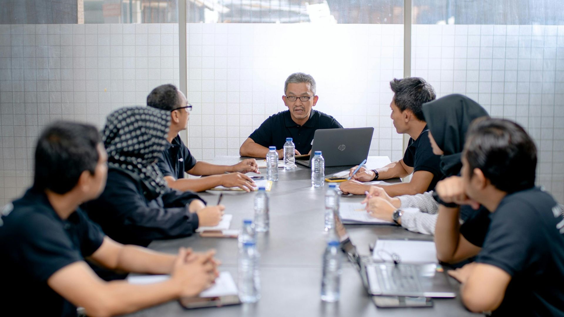 成立公司資本額設定技巧:太高太低都有風險 Company capital會議討論