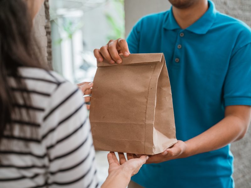 戰國策集團外送平台產業全方位網路行銷企劃提案:戰國策助您突破高成本獲客困境,掌握數位轉型黃金機遇 外送