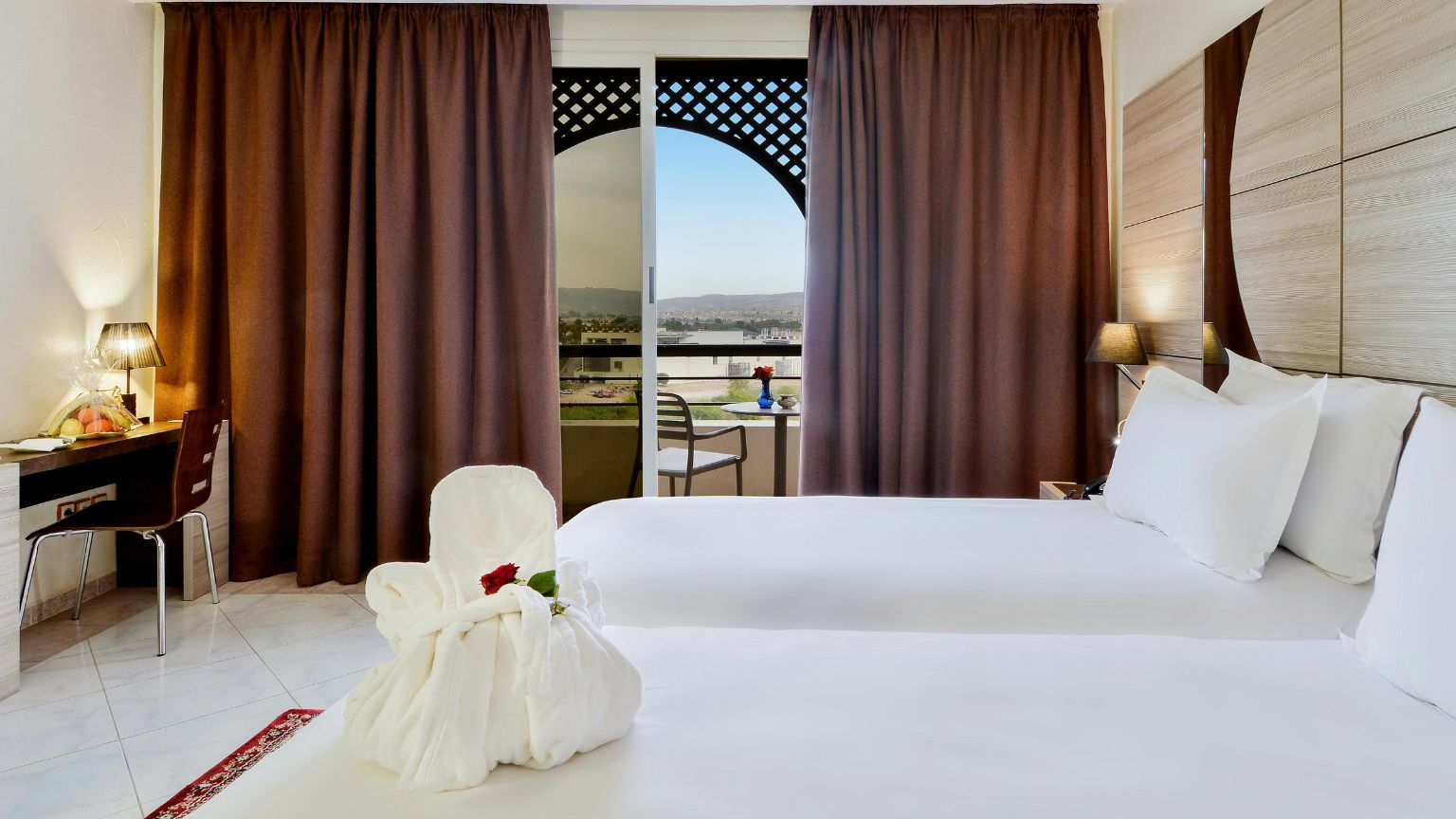 民宿飯店行銷策略：資深顧問教你如何增加客戶與生意戰國策集團