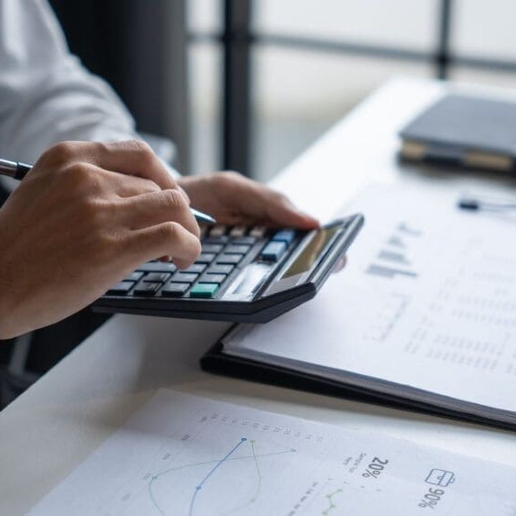 成立公司代辦費用全解析|流程、驗資、規費與常見風險一次掌握(2025 最新)戰國策集團