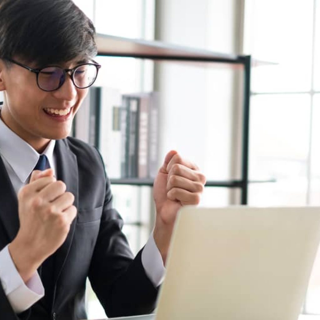 公司登記流程完整教學:線上與臨櫃辦理差在哪?戰國策集團