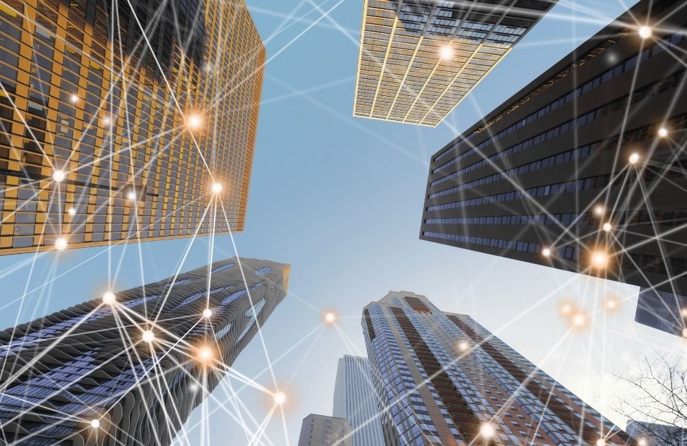 企業區塊鏈導入的決策指南：CTO必讀的成本、風險與供應商評估 戰國策集團